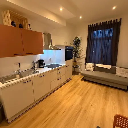 Appartement Zentral Gelegenes Am Hbf Bm30 Frechen